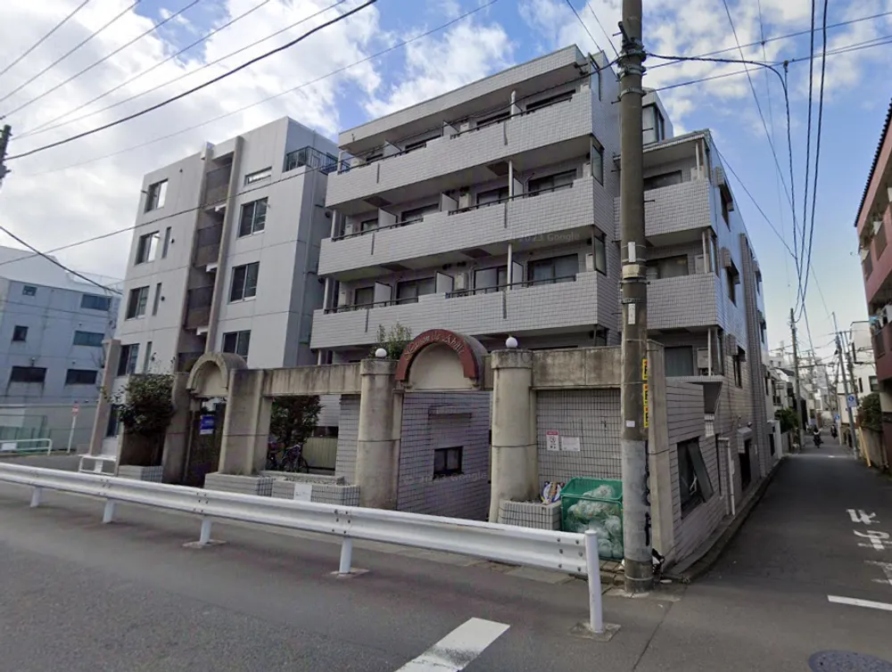 メゾン・ド・アベイユ