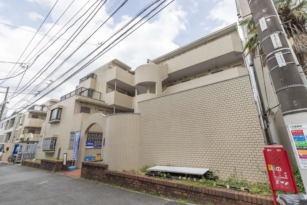 メゾン・ド・ラビヤル