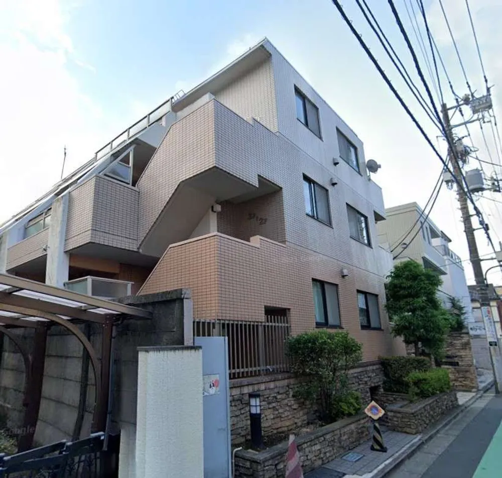 ルート四谷三丁目