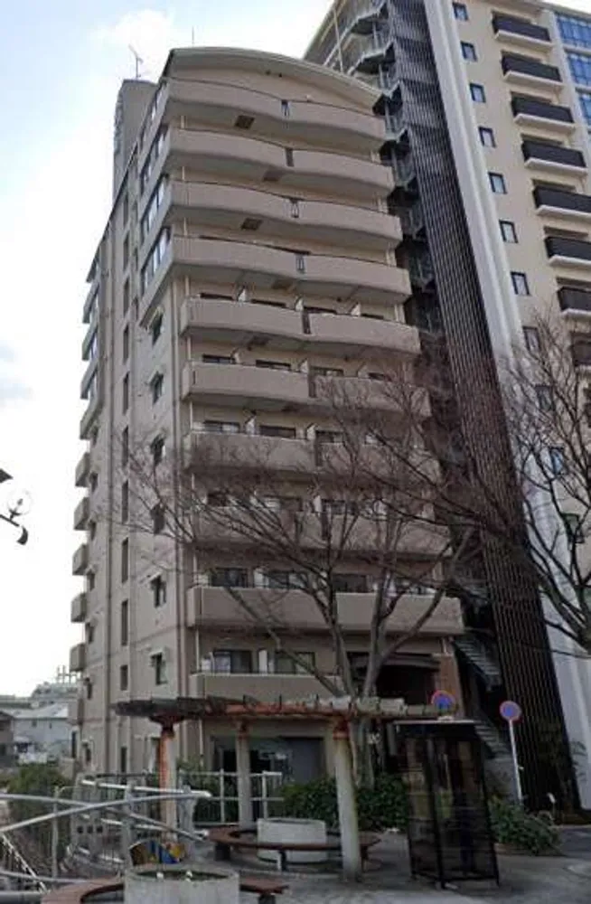 朝日プラザ三木町