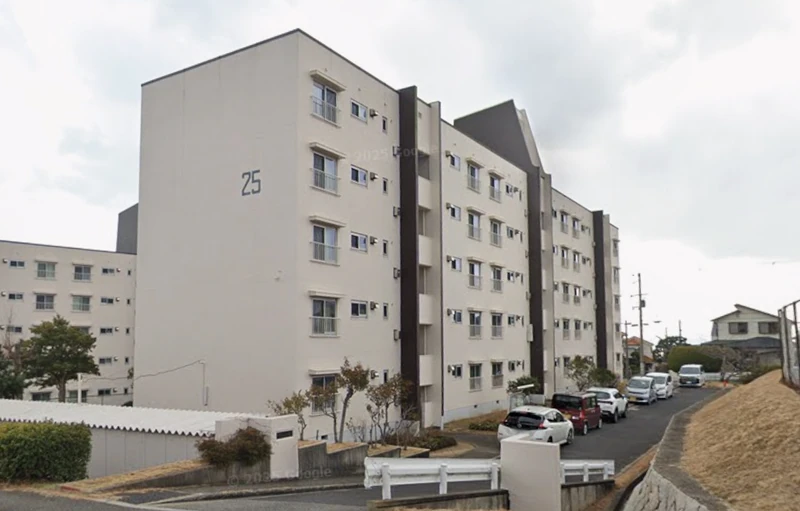 高倉台５団地２５号棟