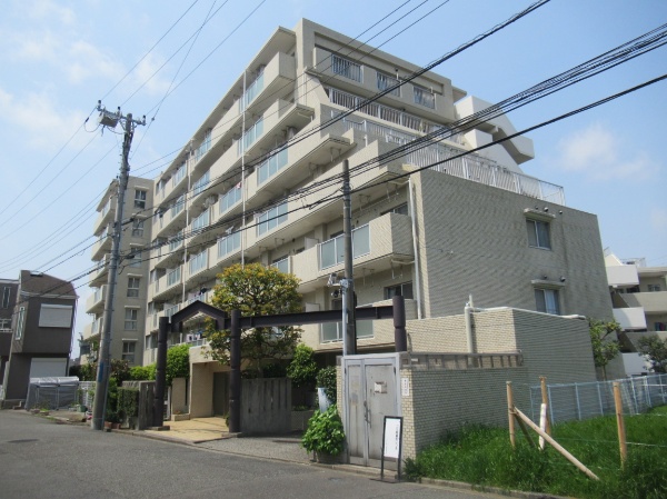 コスモ大倉山壱番館