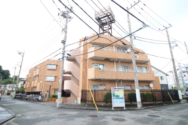 ダイアパレス金沢文庫A棟