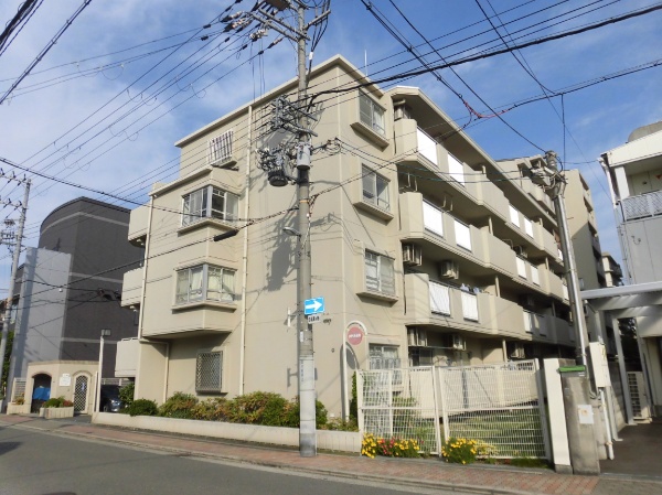 ナビール城東