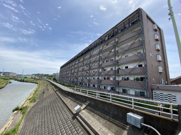 豊栄綱島マンションB棟
