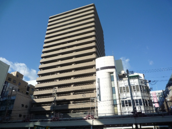 リーガルタワー船場