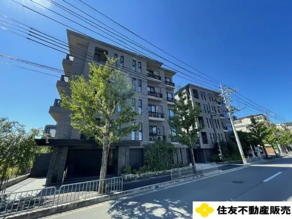 ライオンズ嵯峨天龍寺若宮 西の邸