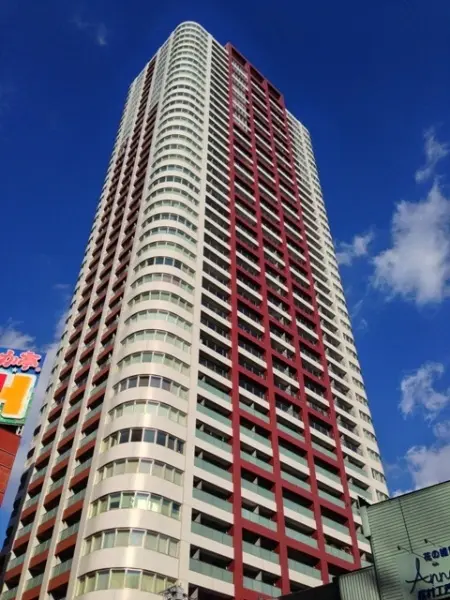 ザ・梅田タワー