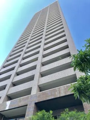 リーガルタワー大阪