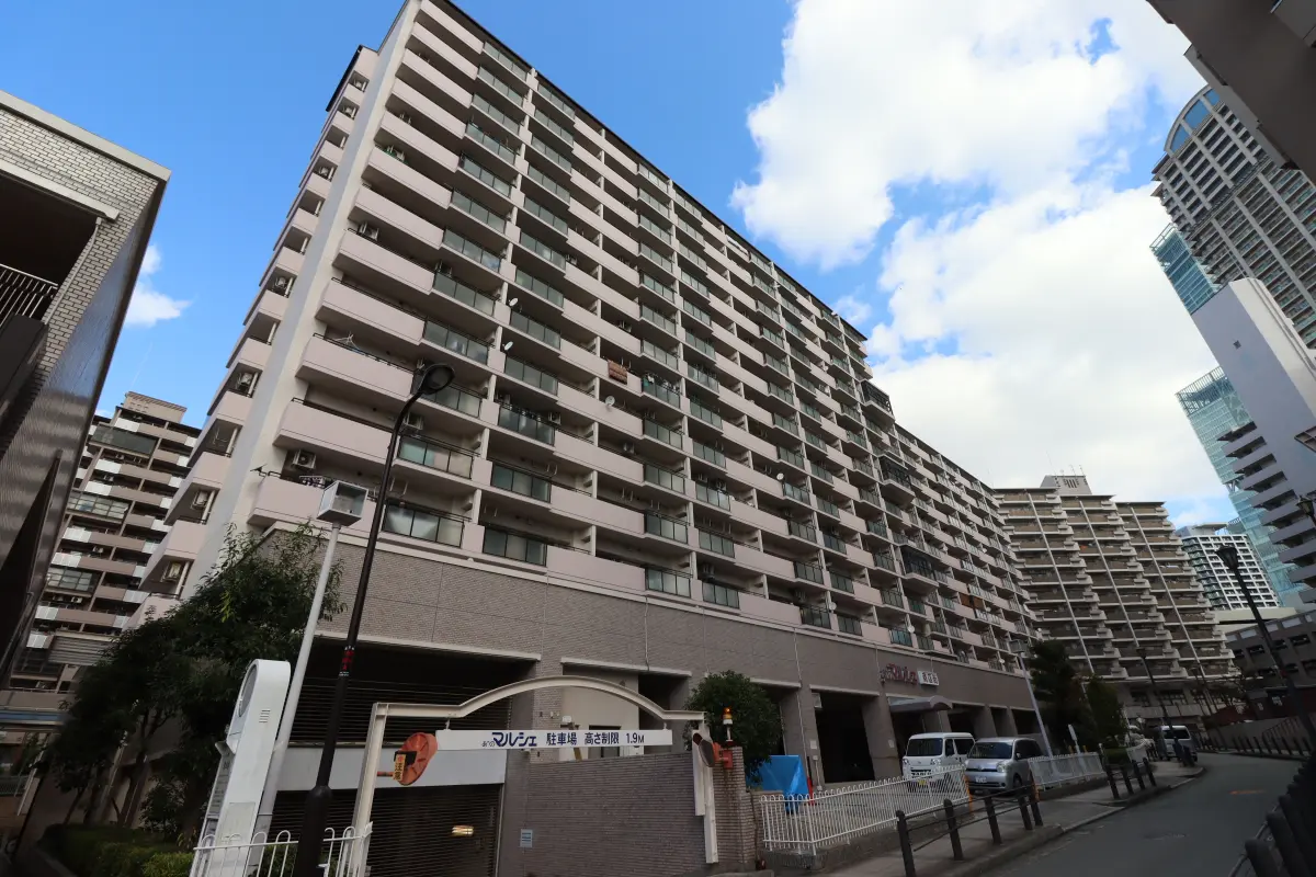 あべのマルシェ　東館