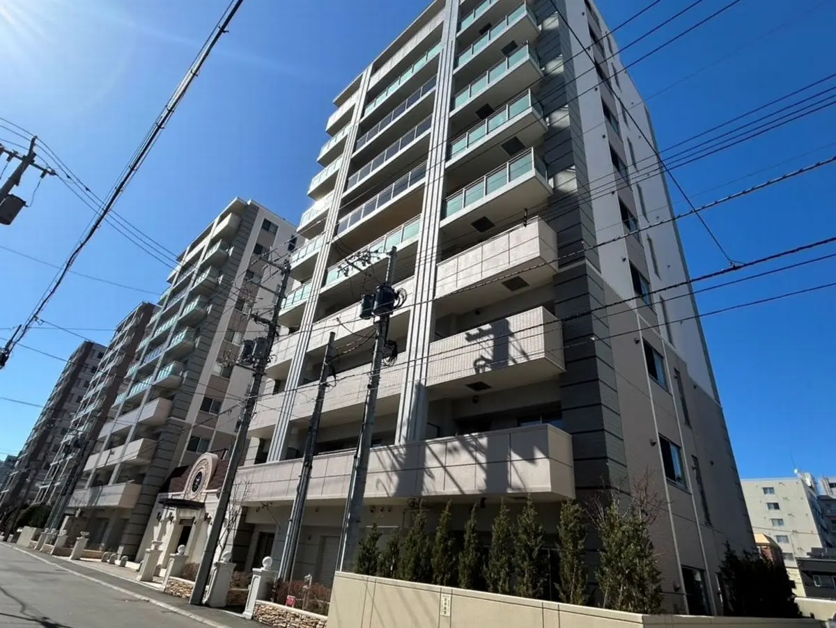 グランファーレ札幌山鼻レガリアイーストウイング