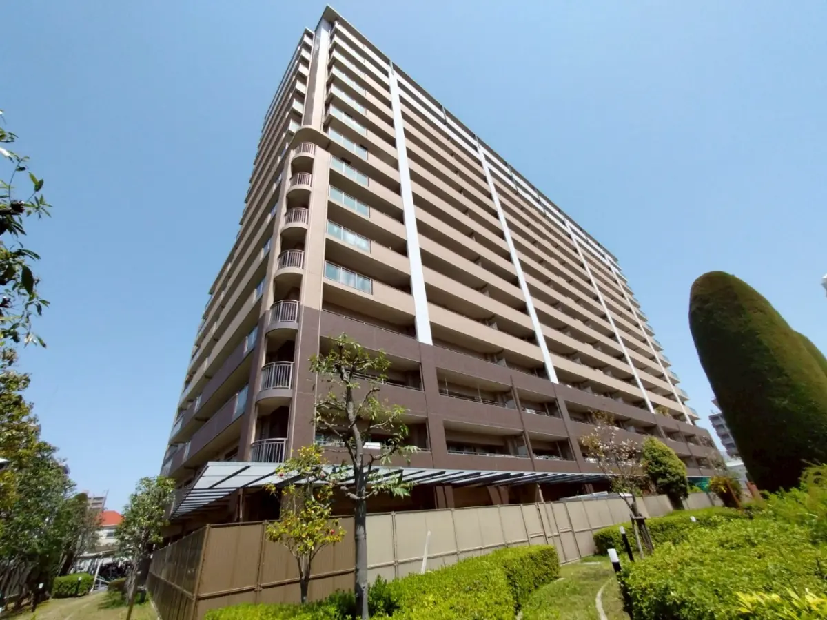 ライオンズスクエア鶴見緑地