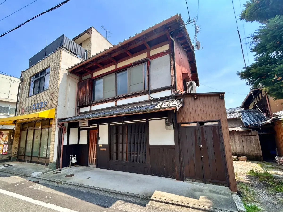 京都市中京区西ノ京北円町　戸建