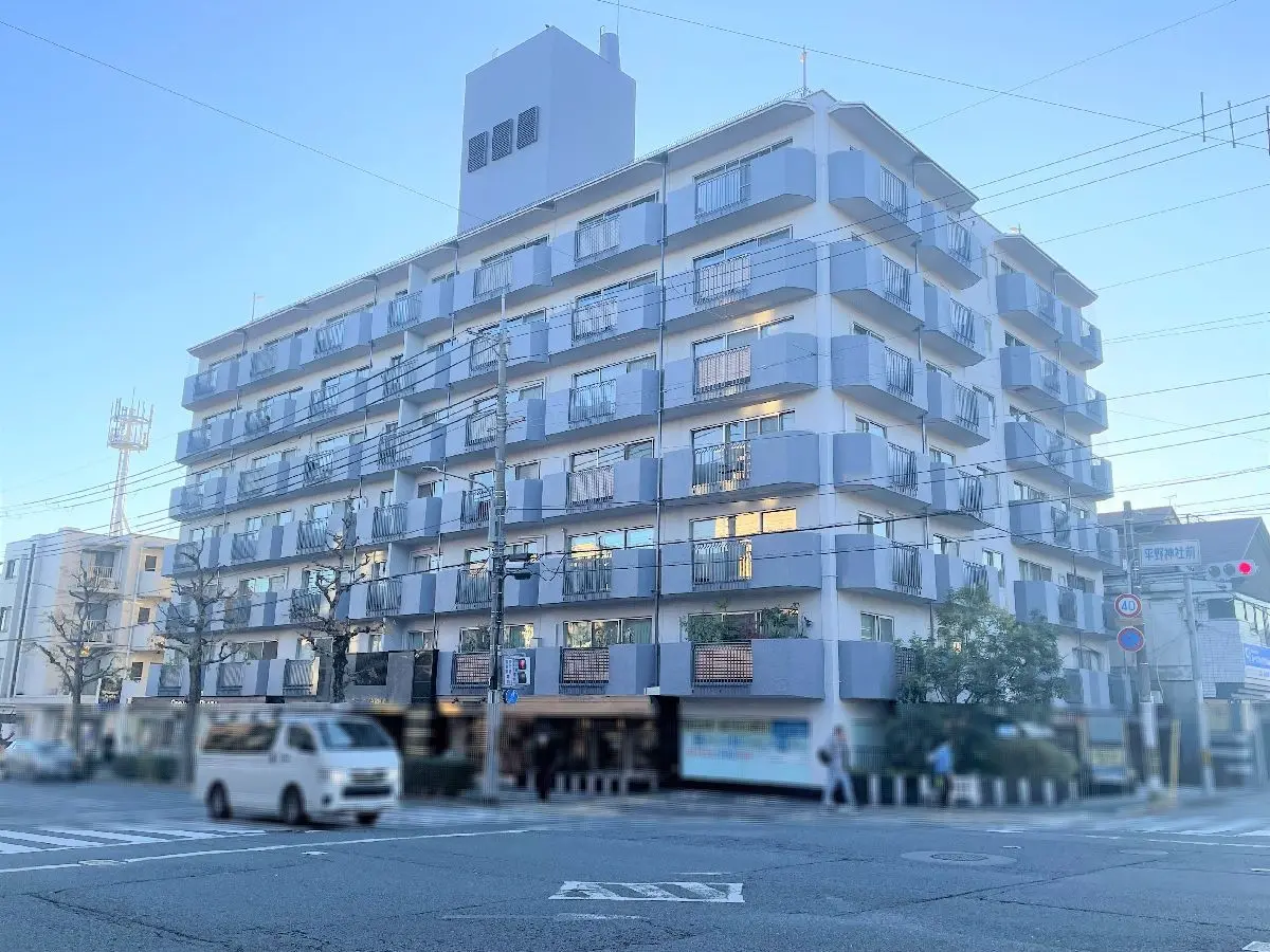 サニーハイム金閣寺