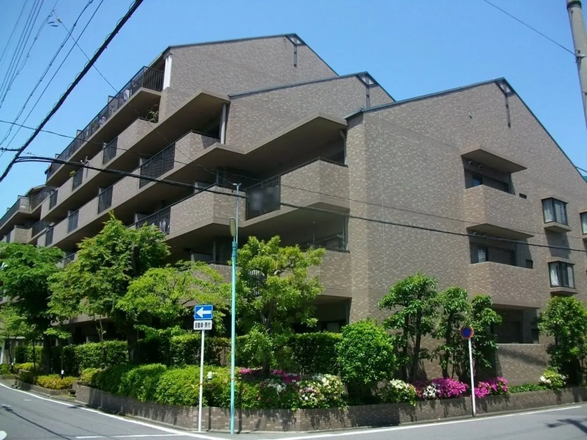 鳥見パーク・マンション二番街