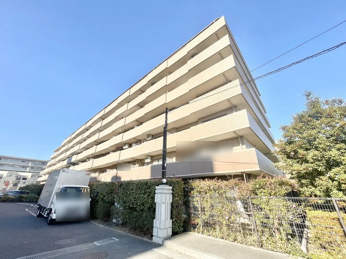 フォルスコート調布染地公園