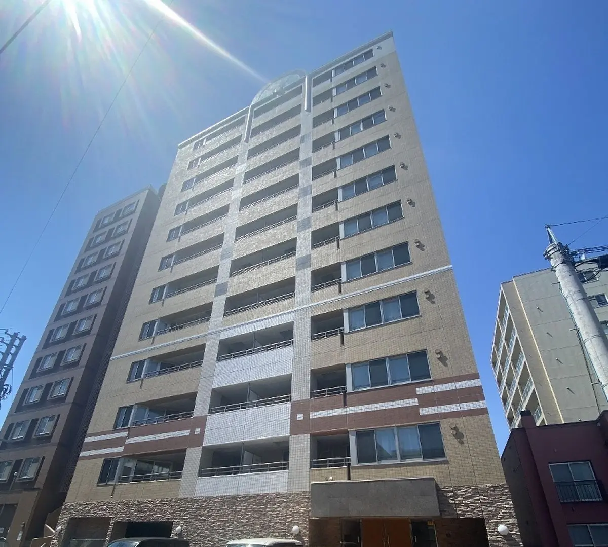 ミリオン菊水駅前