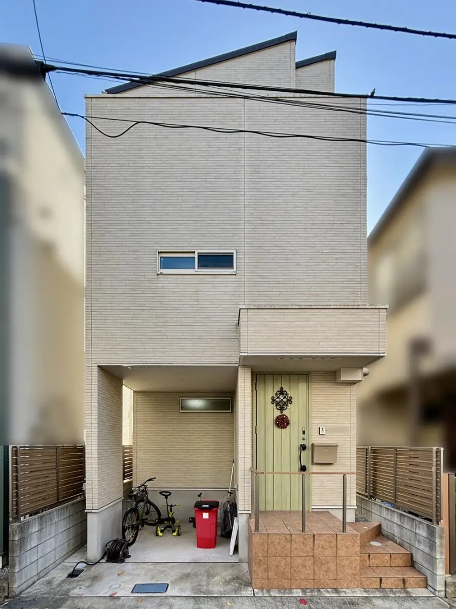 北区滝野川４丁目戸建