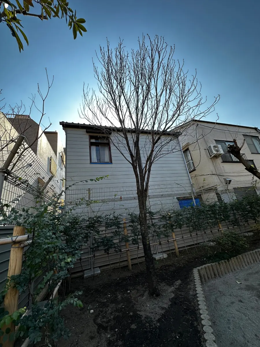 新宿区新宿７丁目戸建（再建築不可）