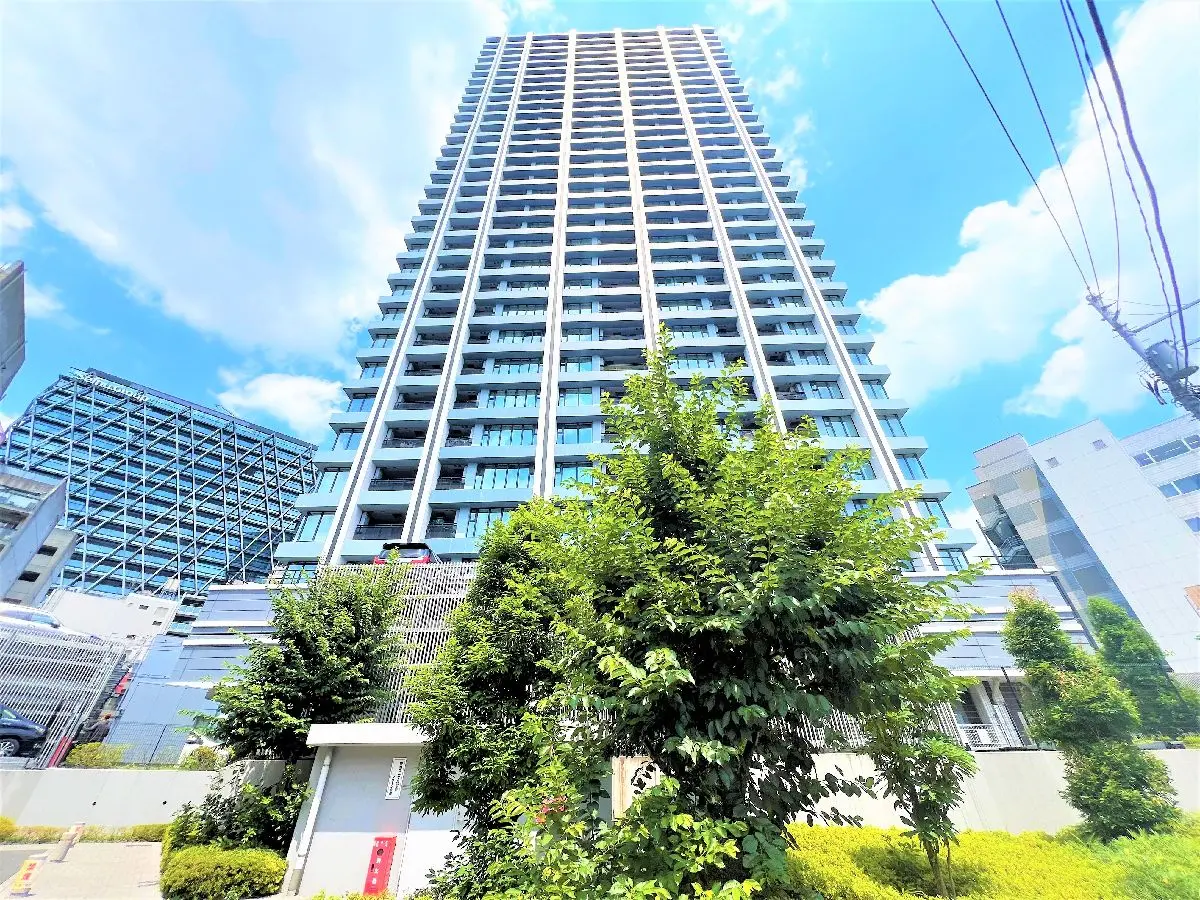 グランドミレーニア