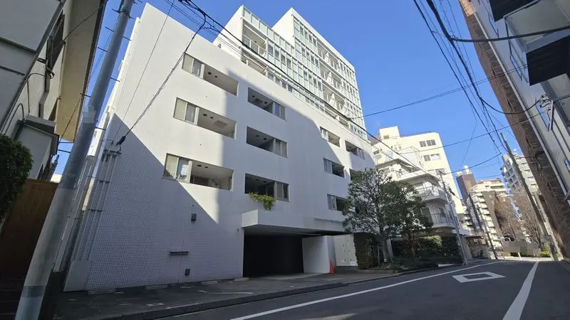 ブランクレア代々木公園