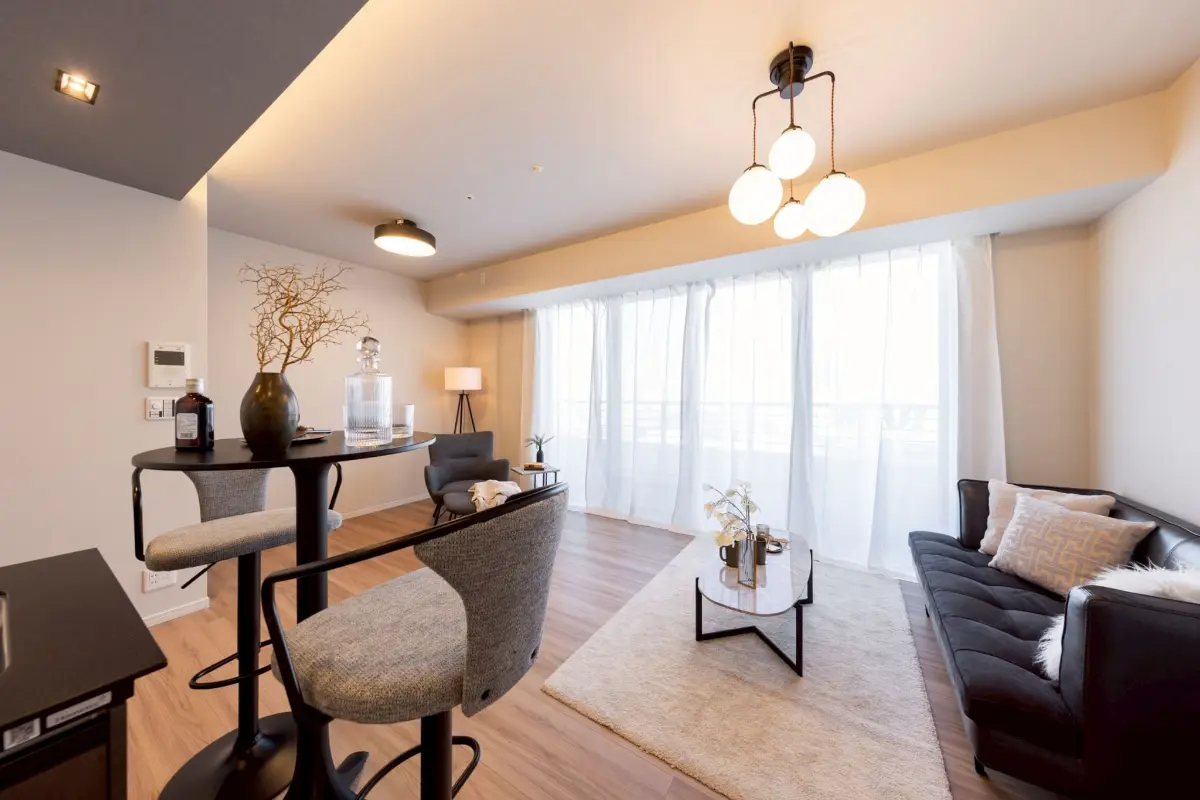 アートアルテールコンドミニアムフロア