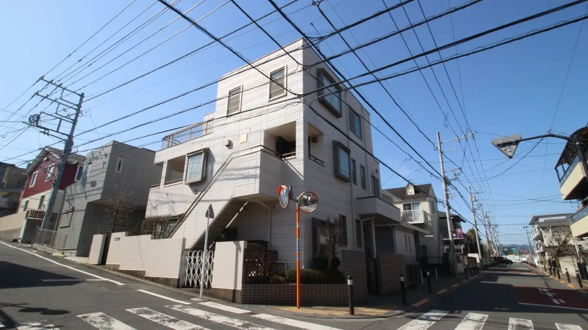 八王子市子安町３丁目二世帯住宅