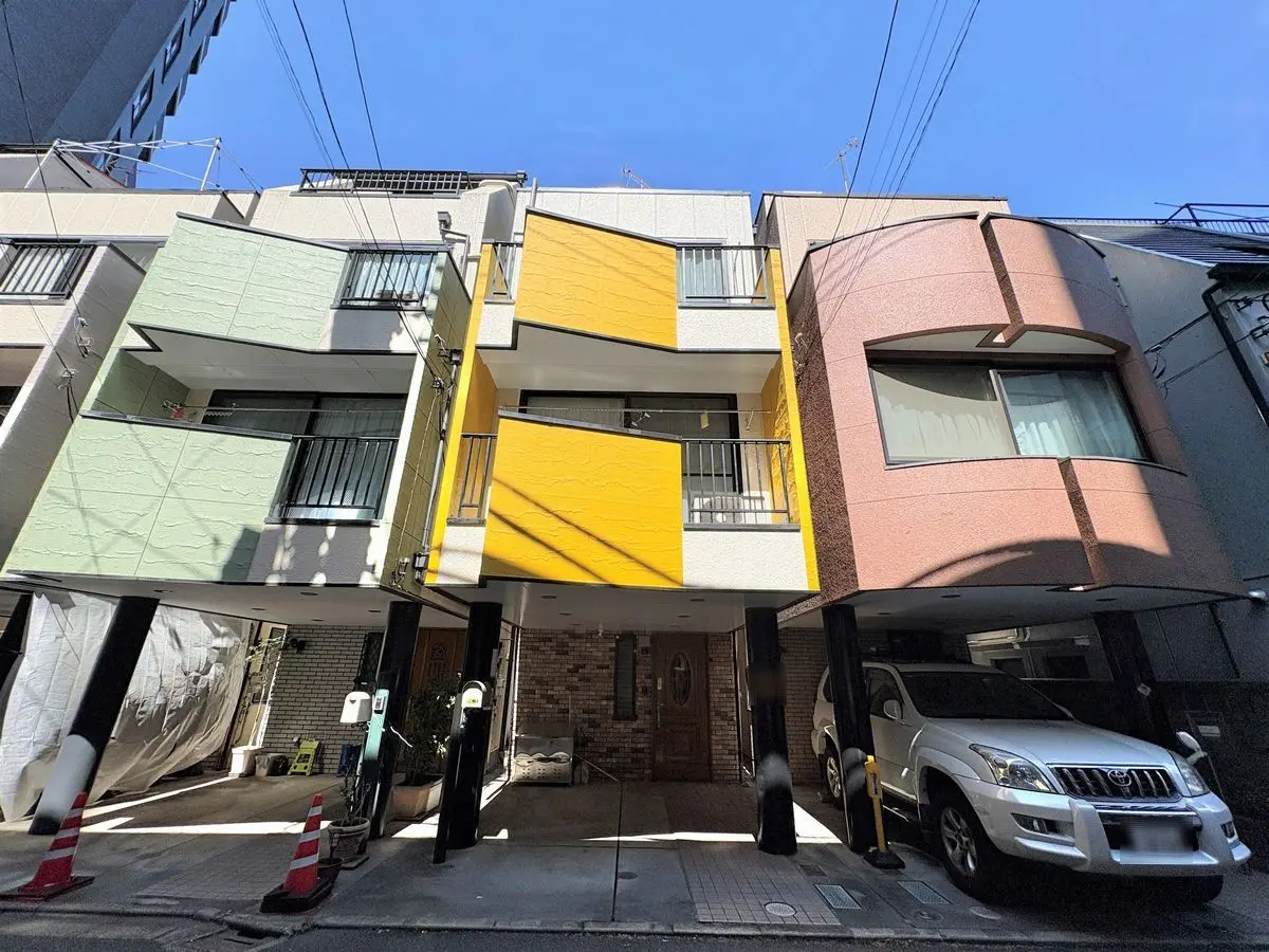 渋谷区千駄ヶ谷５丁目戸建