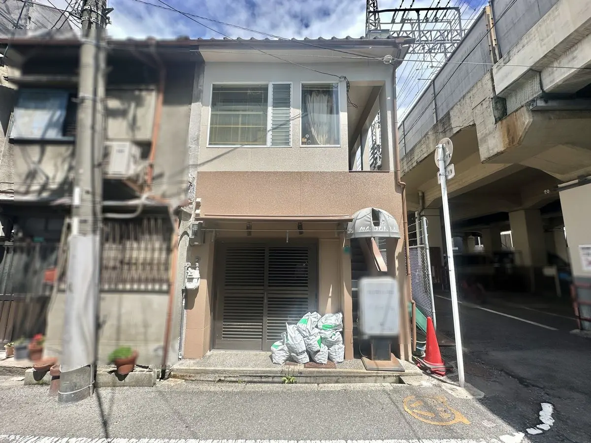 大阪市東成区大今里南６丁目テラスハウス