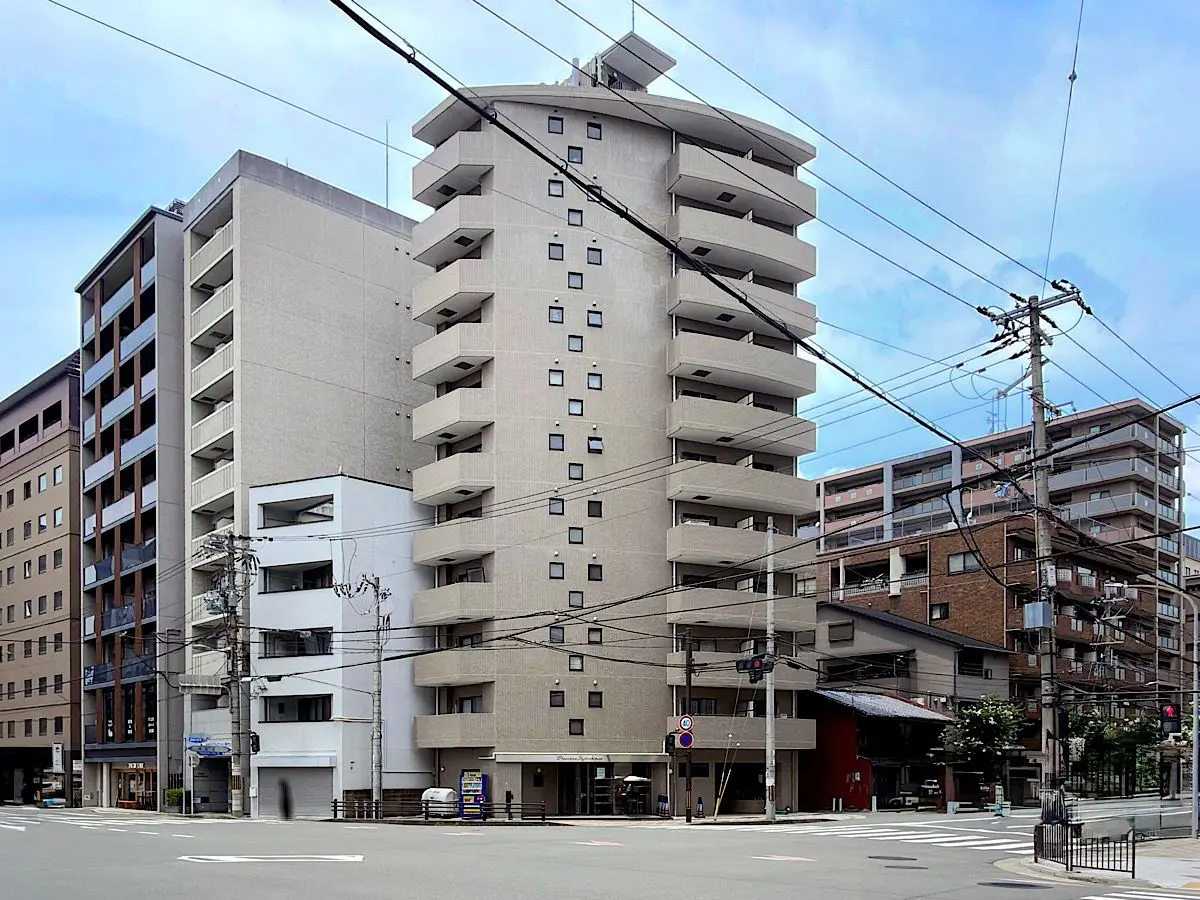 プレサンス京都駅前