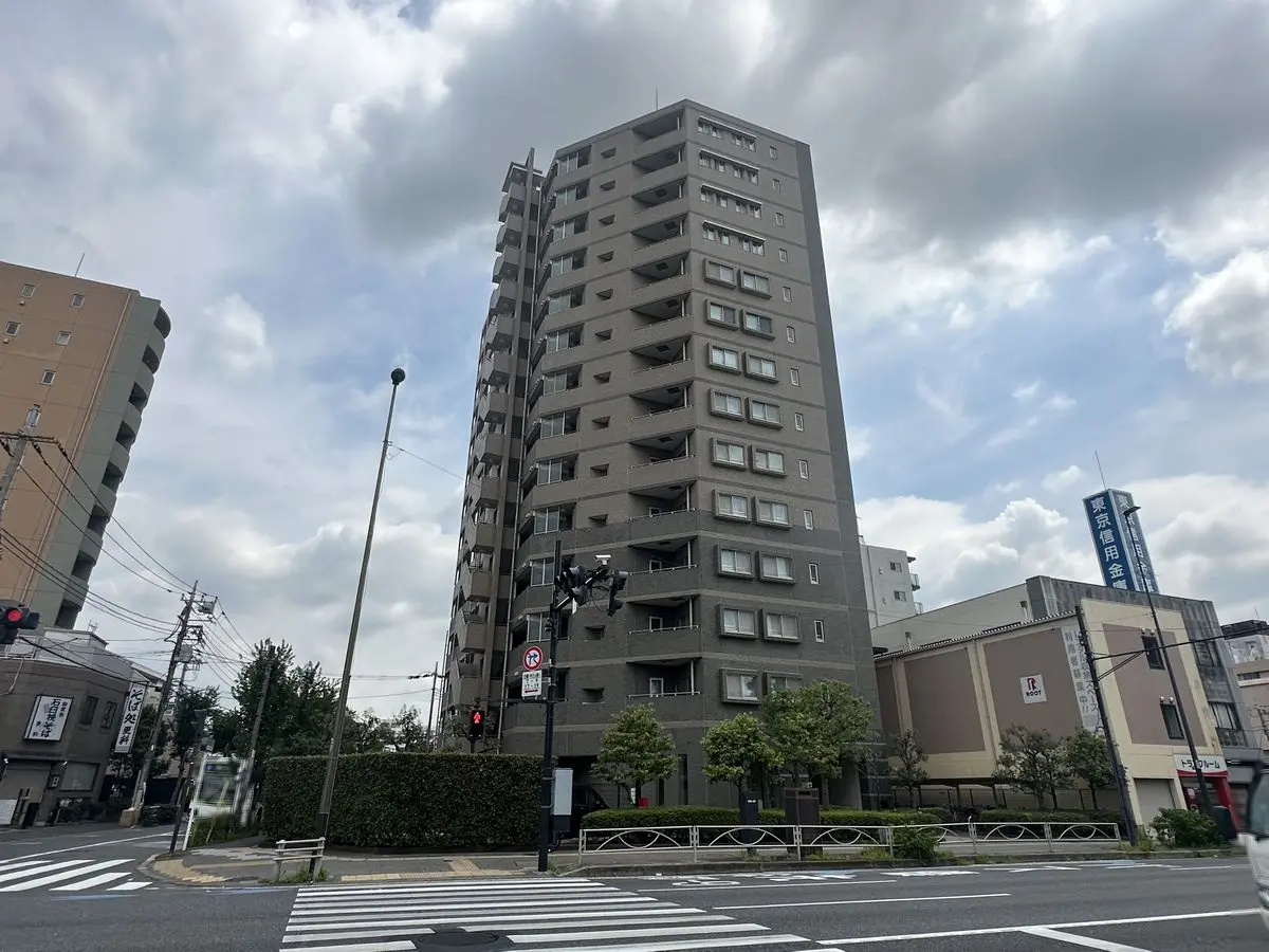 ファミール志村坂上グラントーレ