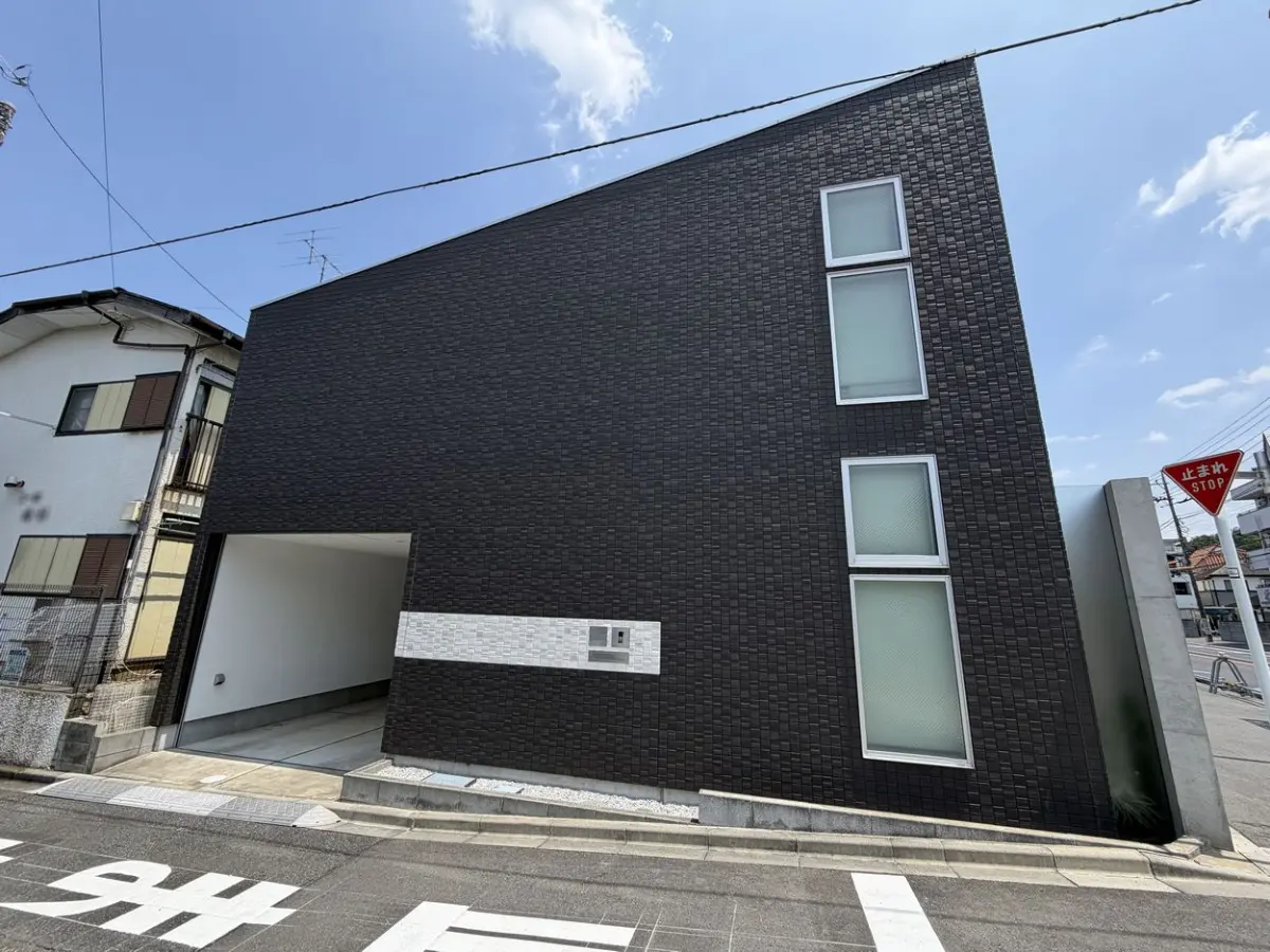 日野市三沢１丁目戸建