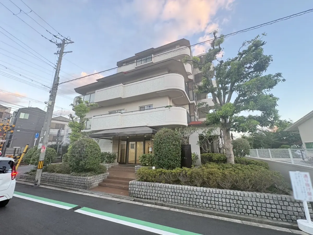 ラール帝塚山