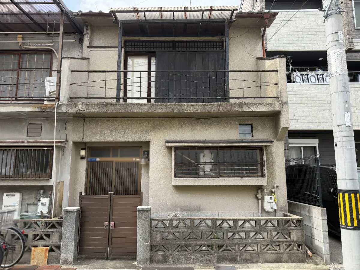 大阪市東住吉区針中野４丁目テラスハウス