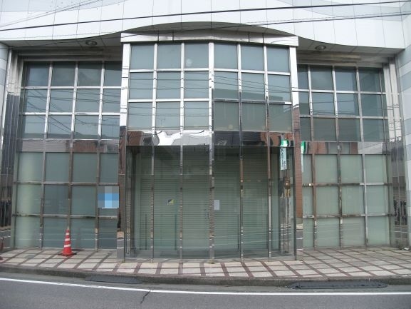 横浜市緑区中山4丁目ビル