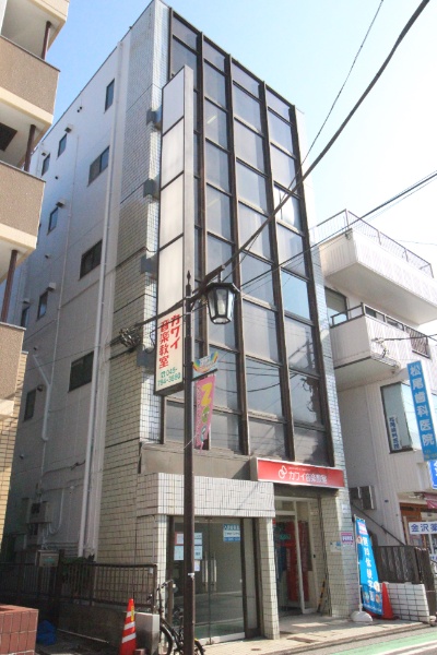 横浜市金沢区泥亀1丁目一棟ビル