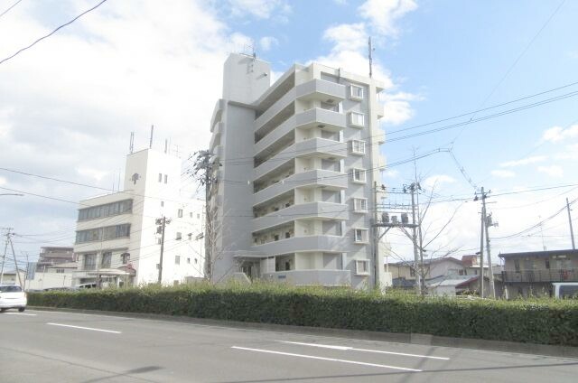 アゼリアコート福沢