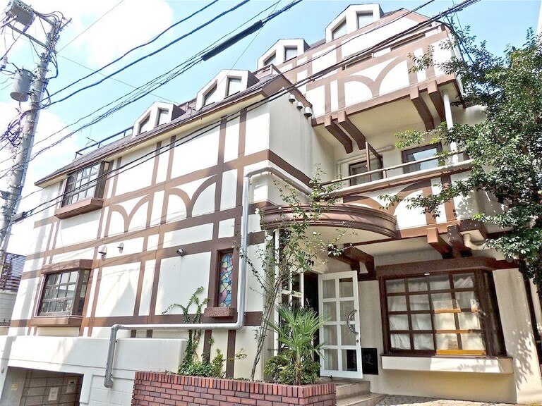 代々木上原ダイカンプラザ