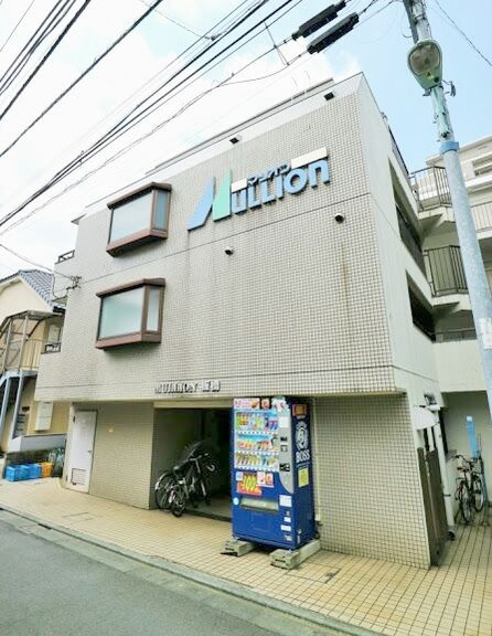 マリオン板橋