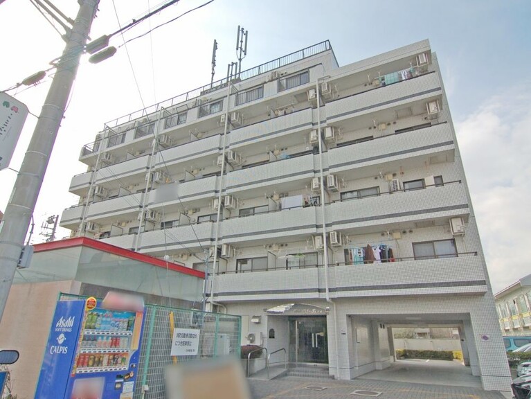 日神パレス鶴間