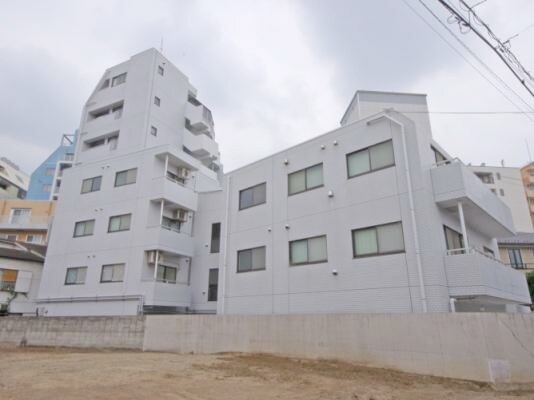 ラミアール白金台