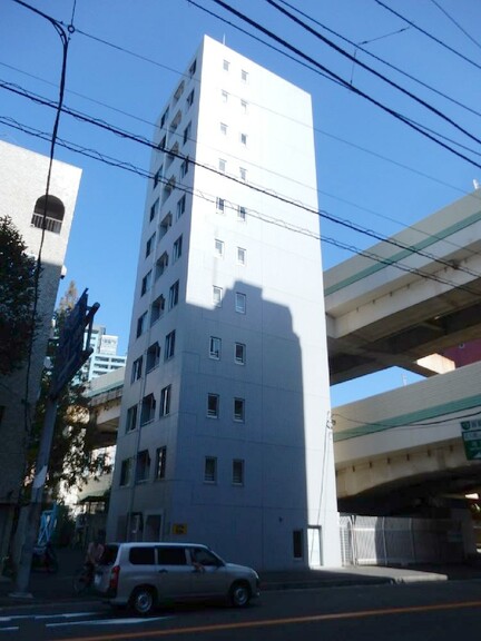 アヴァンツァーレ元町