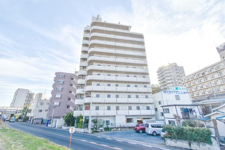 朝日多摩川プラザ
