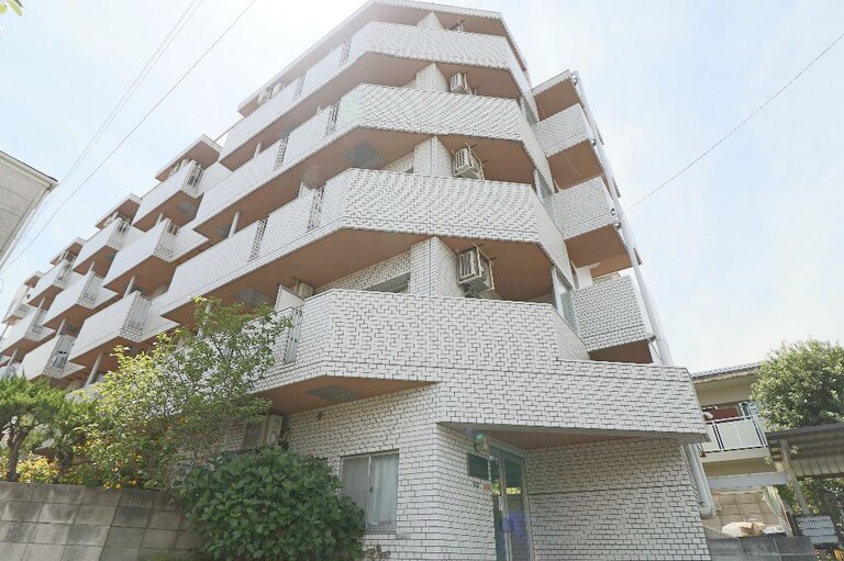 アマドリア豪徳寺