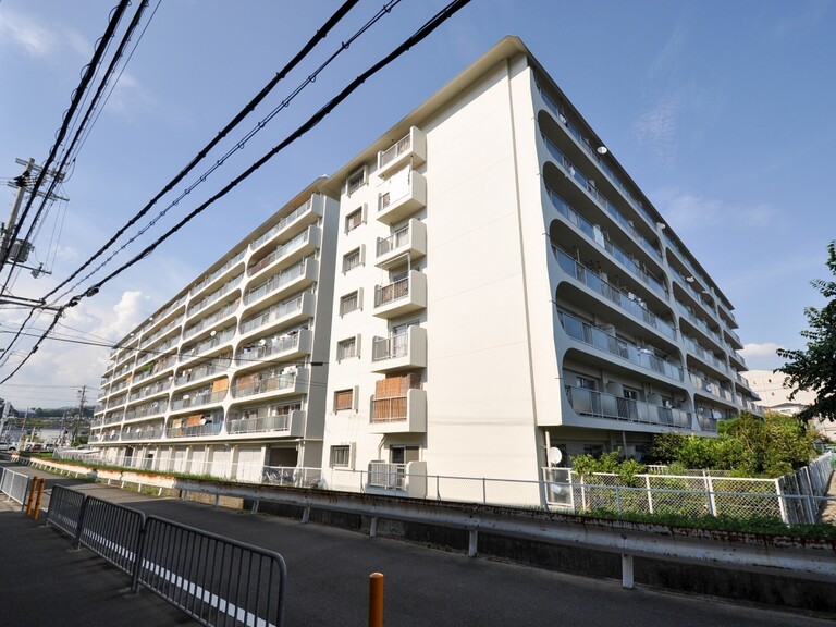 高槻スカイハイツ