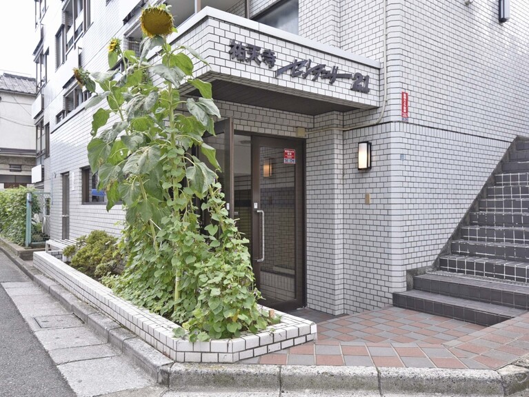 1097538：祐天寺センチュリー２１：1060万円