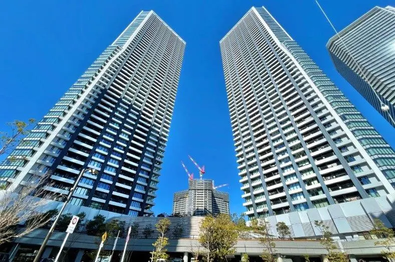 1073787：ドゥ・トゥール：14600万円