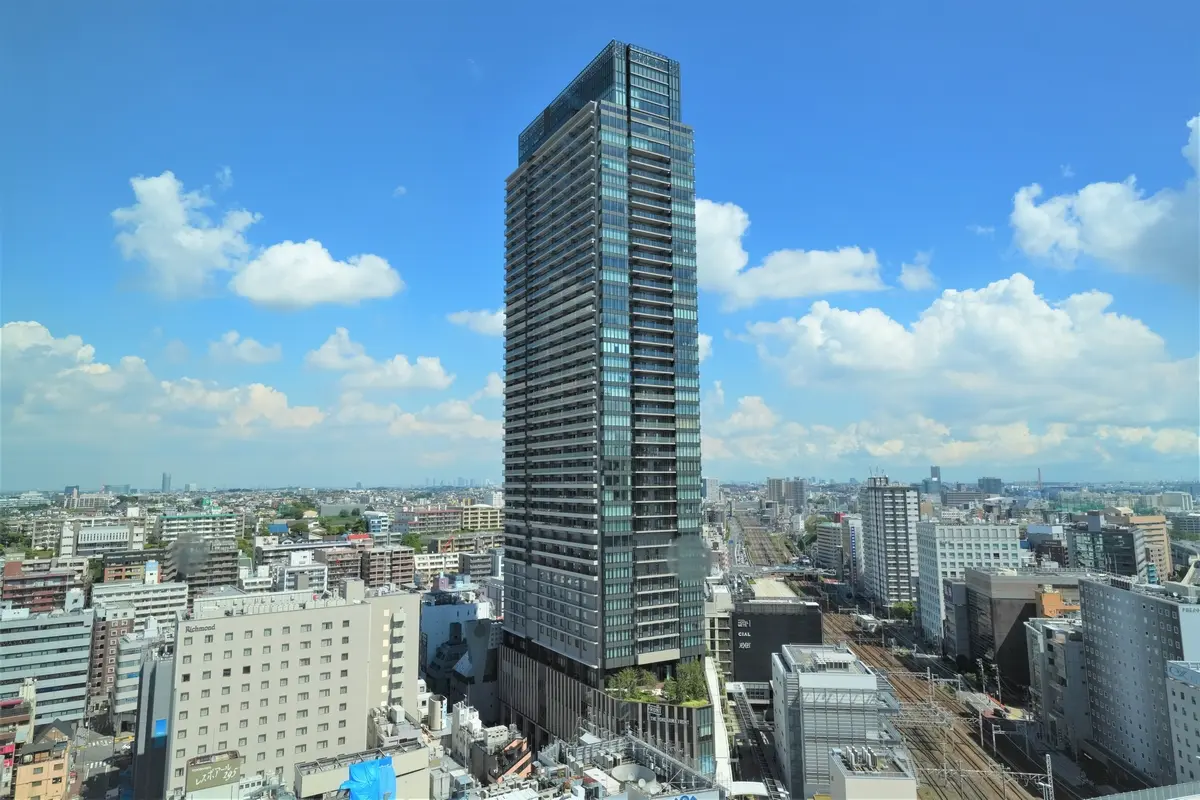 1080747：ＴＨＥ　ＹＯＫＯＨＡＭＡ　ＦＲＯＮＴ　ＴＯＷＥＲ：58000万円
