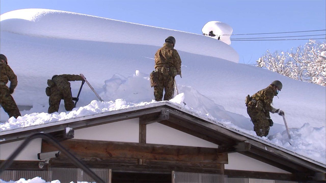 秋田縣南部下4倍積雪自衛隊出動除大雪 Jp Home Com